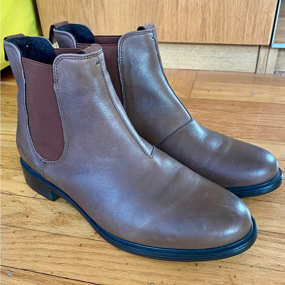 Ten Points Brown Leather Ankle Boots